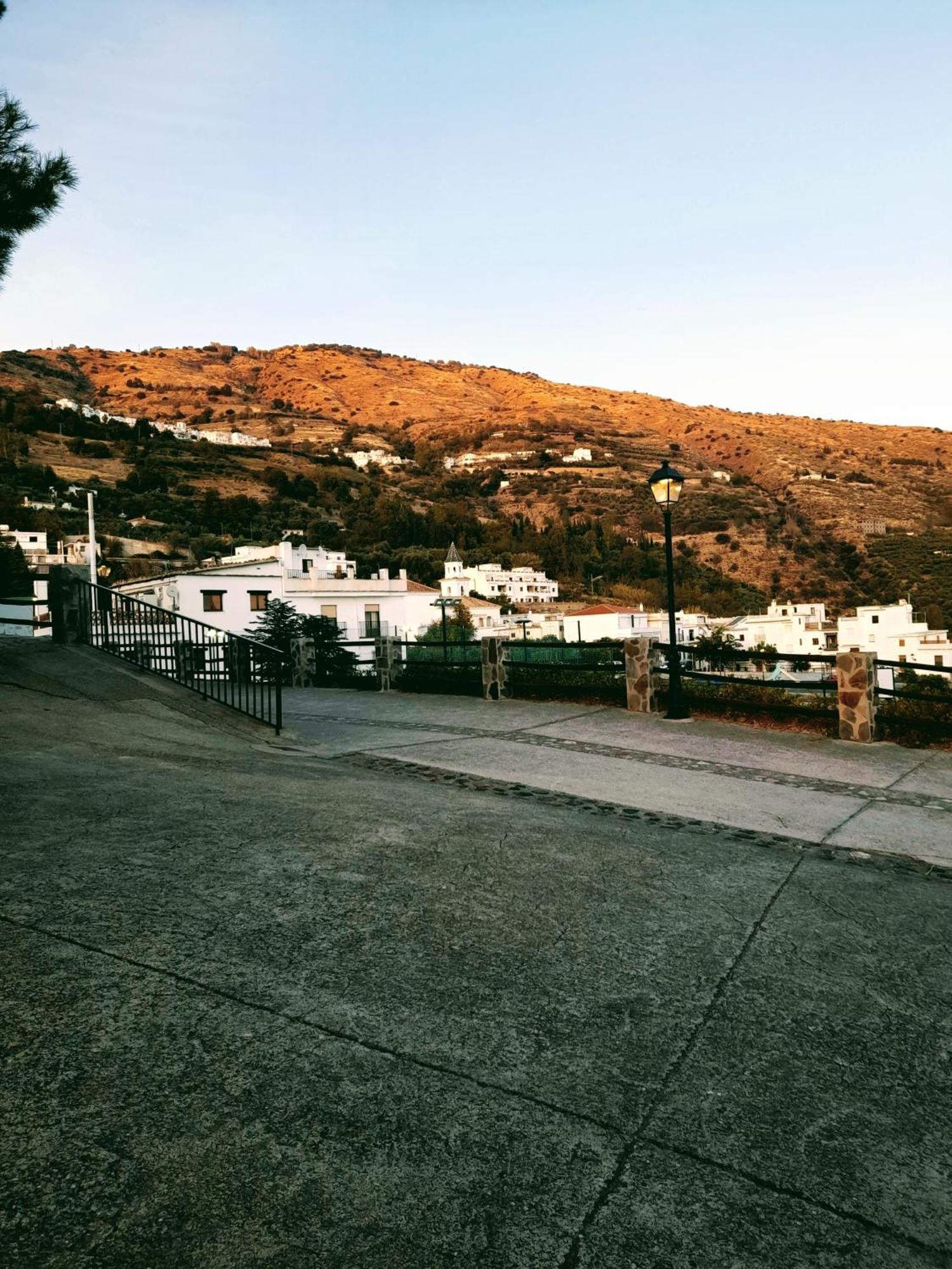 Apartamento Valentino'S- Alpujarra Carataunas Ngoại thất bức ảnh